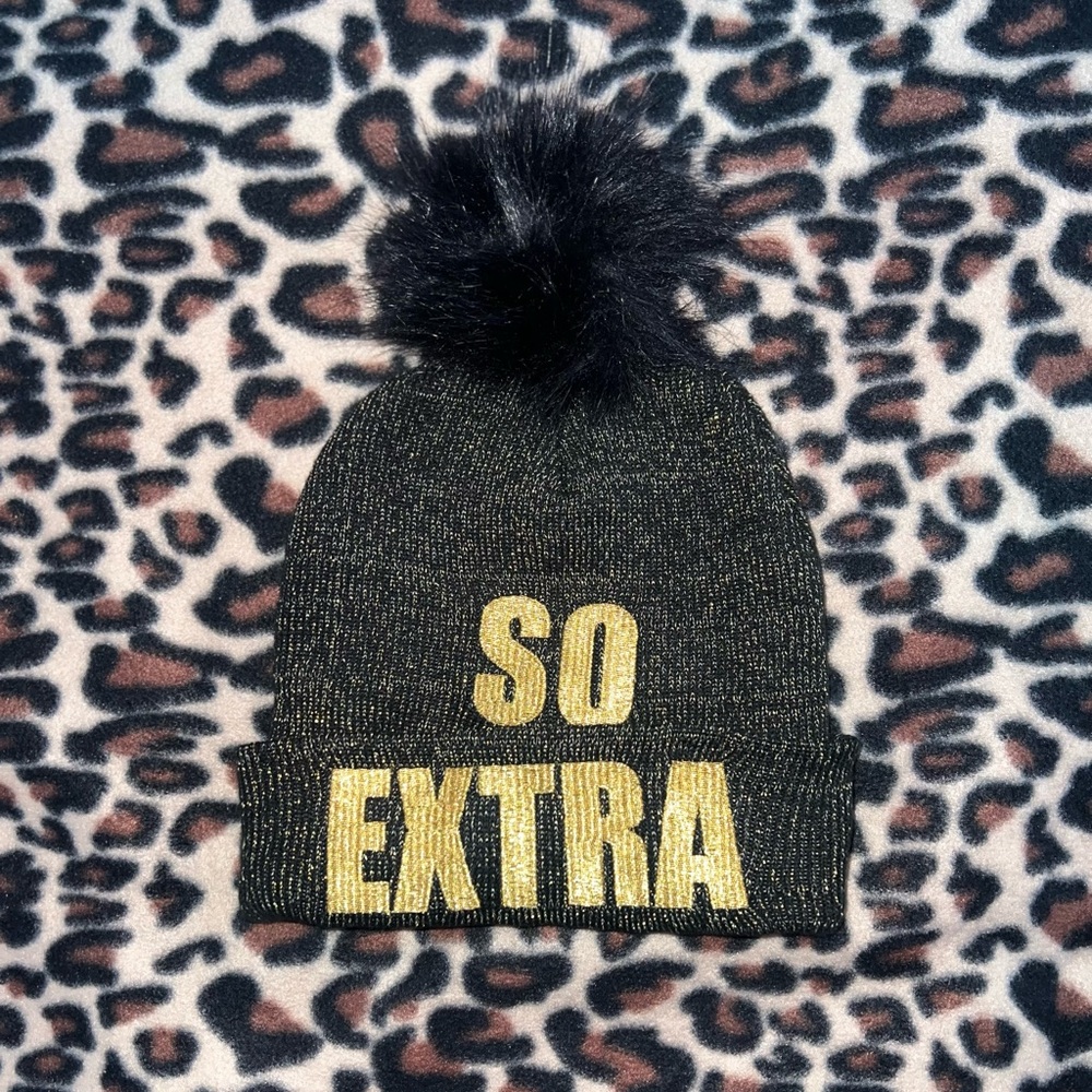 “So Extra” Mcbling Beanie
🖤✨👑